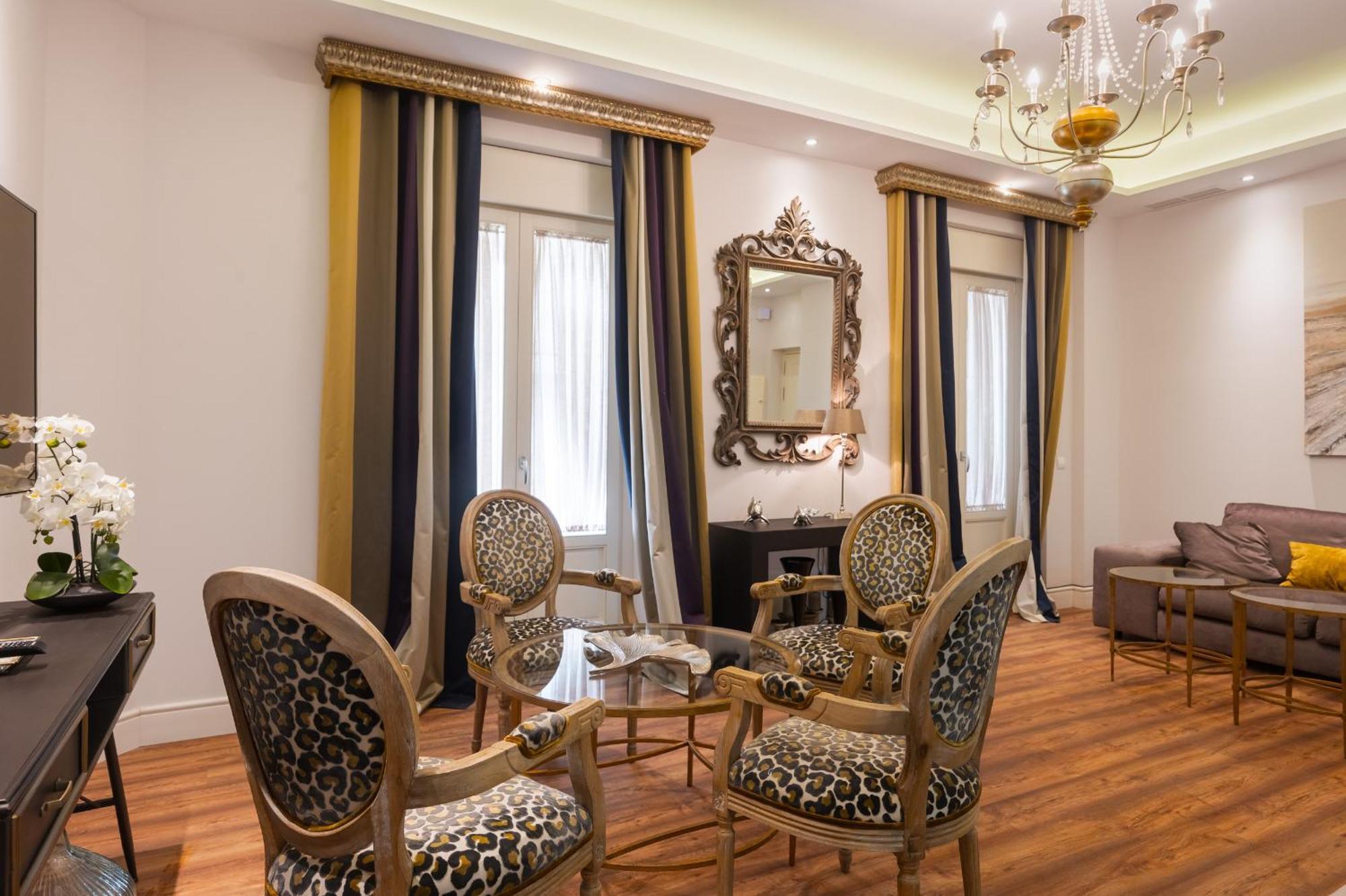 Centro Luxe 3 Rooms Севілья Екстер'єр фото